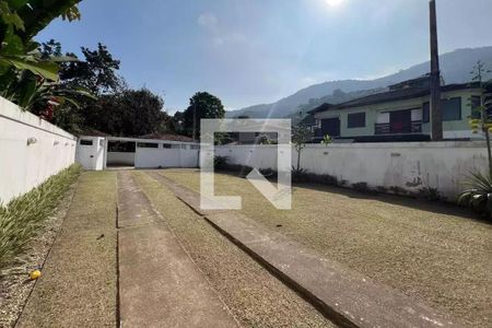 Casa à venda com 5 quartos, 373m² em Vargem Pequena, Rio de Janeiro