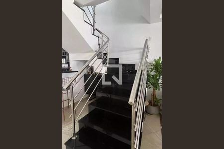 Casa à venda com 4 quartos, 196m² em Vargem Pequena, Rio de Janeiro