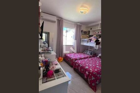 Casa à venda com 4 quartos, 196m² em Vargem Pequena, Rio de Janeiro