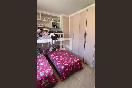 Casa à venda com 4 quartos, 196m² em Vargem Pequena, Rio de Janeiro