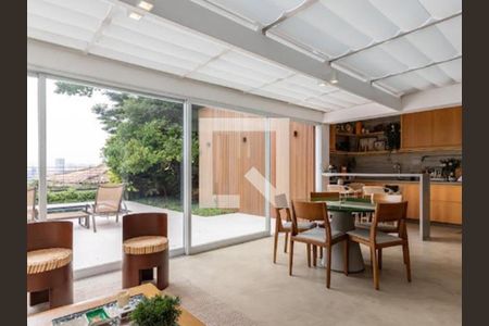 Casa à venda com 3 quartos, 608m² em Vila Mafra, São Paulo