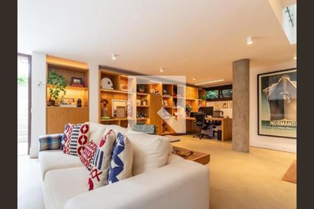 Casa à venda com 3 quartos, 608m² em Vila Mafra, São Paulo