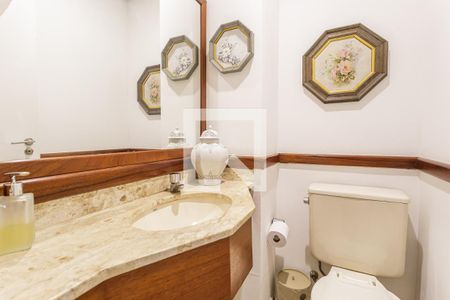 Lavabo de apartamento à venda com 3 quartos, 95m² em Moema, São Paulo