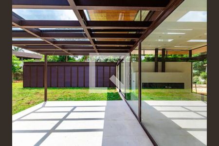Casa à venda com 5 quartos, 734m² em Chácara Flora, São Paulo