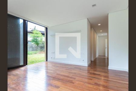 Casa à venda com 5 quartos, 734m² em Chácara Flora, São Paulo