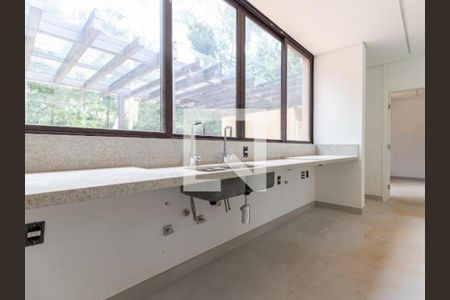 Casa à venda com 5 quartos, 734m² em Chácara Flora, São Paulo