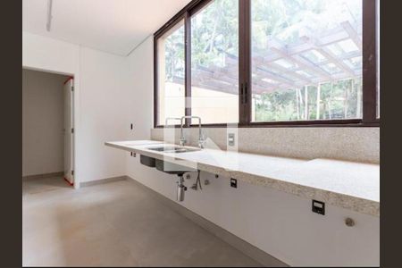 Casa à venda com 5 quartos, 734m² em Chácara Flora, São Paulo