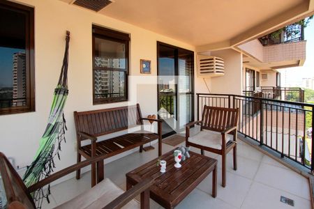 Varanda de apartamento para alugar com 1 quarto, 64m² em Barra da Tijuca, Rio de Janeiro