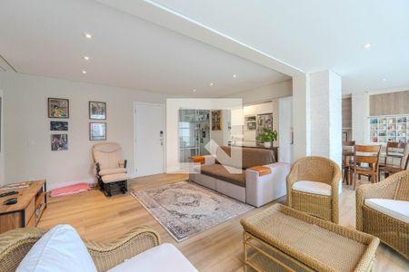 Sala de apartamento à venda com 3 quartos, 123m² em Consolação, São Paulo