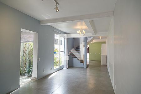 Sala de casa à venda com 3 quartos, 160m² em Vila da Saúde, São Paulo