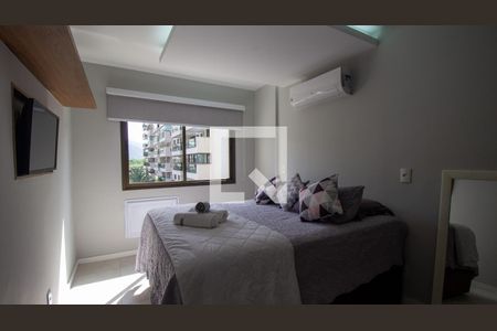 Suíte de apartamento para alugar com 2 quartos, 70m² em Recreio dos Bandeirantes, Rio de Janeiro