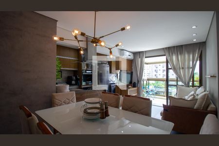 Sala de apartamento para alugar com 2 quartos, 70m² em Recreio dos Bandeirantes, Rio de Janeiro