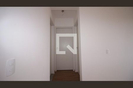 Corredor de apartamento para alugar com 2 quartos, 45m² em Cidade São Mateus, São Paulo