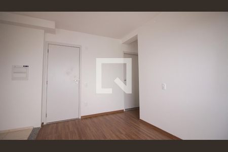 Sala de apartamento para alugar com 2 quartos, 45m² em Cidade São Mateus, São Paulo