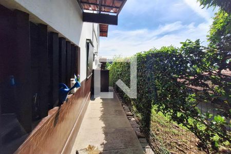 Quintal de casa de condomínio à venda com 4 quartos, 380m² em Badu, Niterói