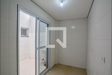 Cozinha de apartamento à venda com 2 quartos, 69m² em Vila Valparaíso, Santo André