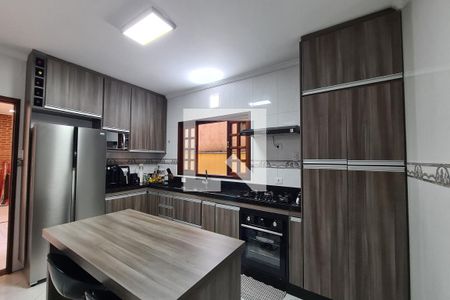 Cozinha de casa à venda com 3 quartos, 222m² em Jardim Catarina, São Paulo