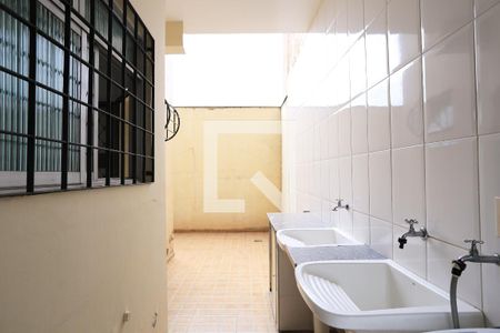 Área de Serviço de casa à venda com 5 quartos, 400m² em Concórdia, Belo Horizonte