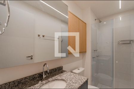 Banheiro de apartamento para alugar com 1 quarto, 27m² em Vila Mariana, São Paulo