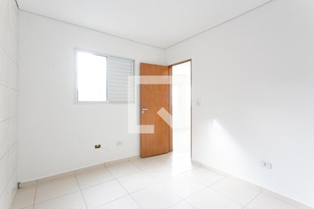 Quarto de casa para alugar com 1 quarto, 50m² em Penha de França, São Paulo