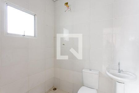 Banheiro de casa para alugar com 1 quarto, 55m² em Penha de França, São Paulo
