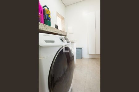 Área de Serviço de casa à venda com 3 quartos, 200m² em Parque do Engenho, Nova Lima