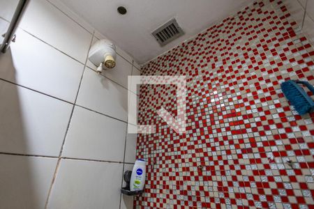 Banheiro de apartamento à venda com 2 quartos, 53m² em São Cristóvão, Rio de Janeiro