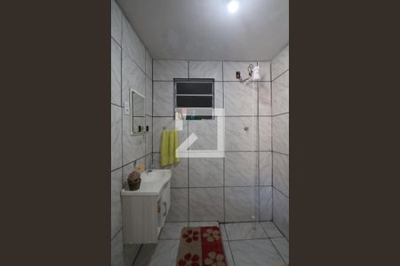 Banheiro de serviço de casa à venda com 2 quartos, 165m² em Marechal Rondon, Canoas