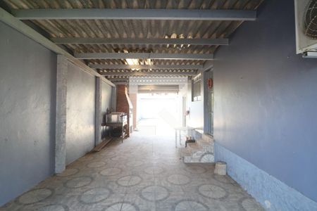 Garagem de casa à venda com 2 quartos, 165m² em Marechal Rondon, Canoas