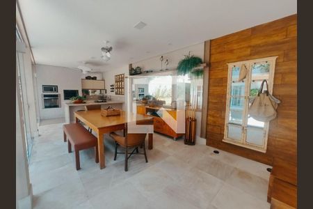 Foto 09 de casa à venda com 5 quartos, 450m² em Alto de Pinheiros, São Paulo