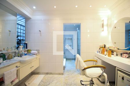 Banheiro Suíte Master de casa à venda com 4 quartos, 830m² em Morumbi, São Paulo