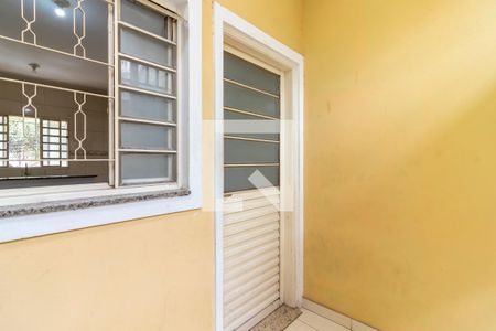 Entrada de casa para alugar com 1 quarto, 84m² em Vila Bela Vista (zona Norte), São Paulo