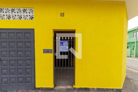 Fachada de casa à venda com 4 quartos, 166m² em Vila Elze, São Paulo