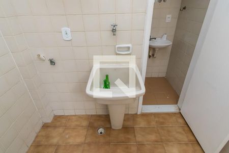 Área de Serviço de apartamento para alugar com 3 quartos, 83m² em Olaria, Rio de Janeiro