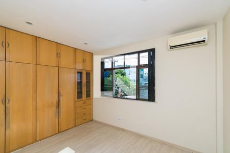 Quarto 1 de apartamento para alugar com 3 quartos, 83m² em Olaria, Rio de Janeiro