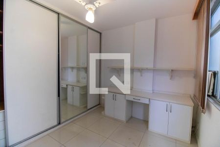 Quarto 1 de apartamento à venda com 3 quartos, 150m² em Icaraí, Niterói
