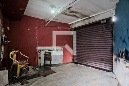 Garagem de casa à venda com 2 quartos, 322m² em Vila Carbone, São Paulo