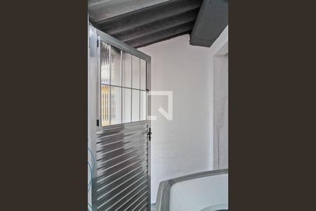 Área de Serviço de casa à venda com 2 quartos, 322m² em Vila Carbone, São Paulo