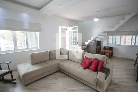 Sala de casa de condomínio à venda com 4 quartos, 1015m² em Jacarepaguá, Rio de Janeiro