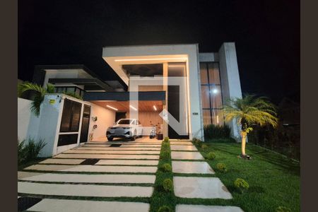 Fachada de casa de condomínio à venda com 4 quartos, 300m² em Recreio dos Bandeirantes, Rio de Janeiro
