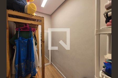 Closet da suíte 4 de casa de condomínio à venda com 4 quartos, 300m² em Recreio dos Bandeirantes, Rio de Janeiro