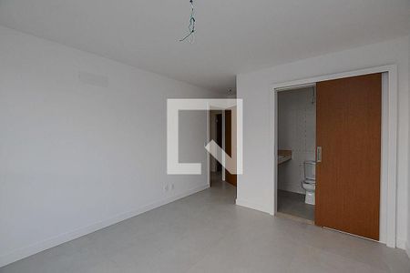 Apartamento à venda com 4 quartos, 145m² em Camboinhas, Niterói