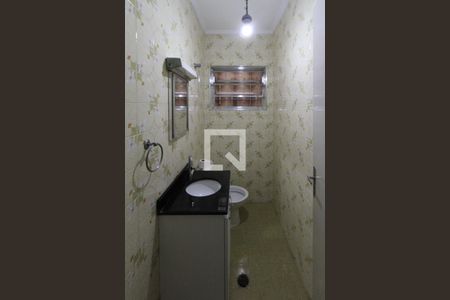 Lavabo de casa para alugar com 3 quartos, 200m² em Jardim Vila Formosa, São Paulo