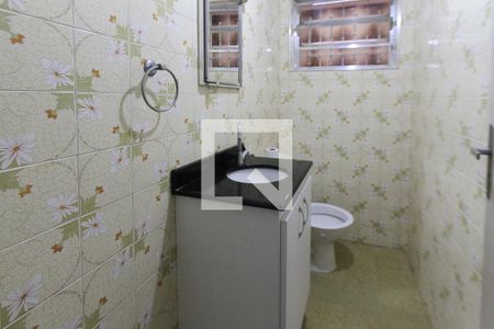 Lavabo de casa para alugar com 3 quartos, 200m² em Jardim Vila Formosa, São Paulo