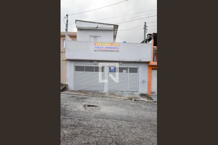 Fachada e placa de casa à venda com 4 quartos, 105m² em Jardim Betel, Guarulhos