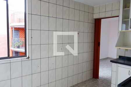 Cozinha de apartamento para alugar com 2 quartos, 64m² em Aliança, Osasco