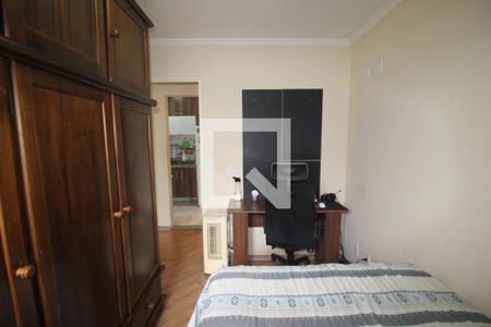 Quarto 1 de apartamento para alugar com 2 quartos, 52m² em Parque Maria Domitila, São Paulo