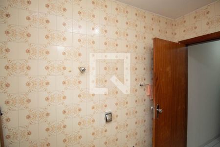 Banheiro 1 de casa à venda com 3 quartos, 141m² em Vila Nelson, São Paulo