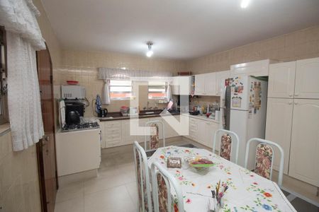 Cozinha de casa à venda com 3 quartos, 141m² em Vila Nelson, São Paulo