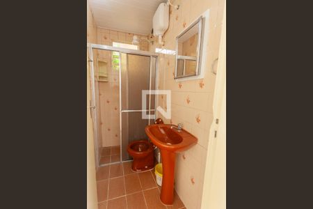 Banheiro de casa para alugar com 1 quarto, 50m² em Vila Inglesa, São Paulo